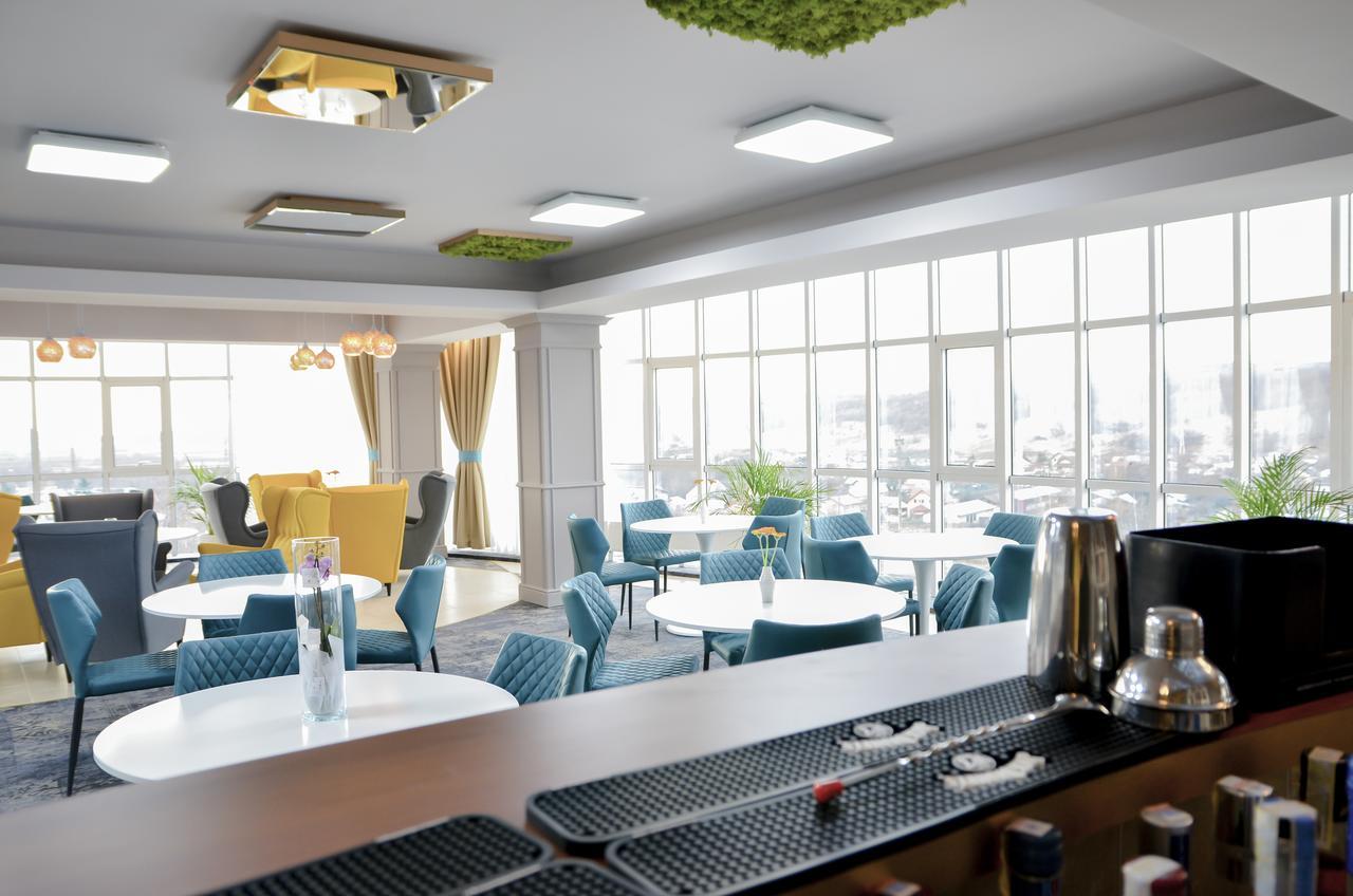 Hotel Afrodita -Вэлени-де-Мунте Экстерьер фото